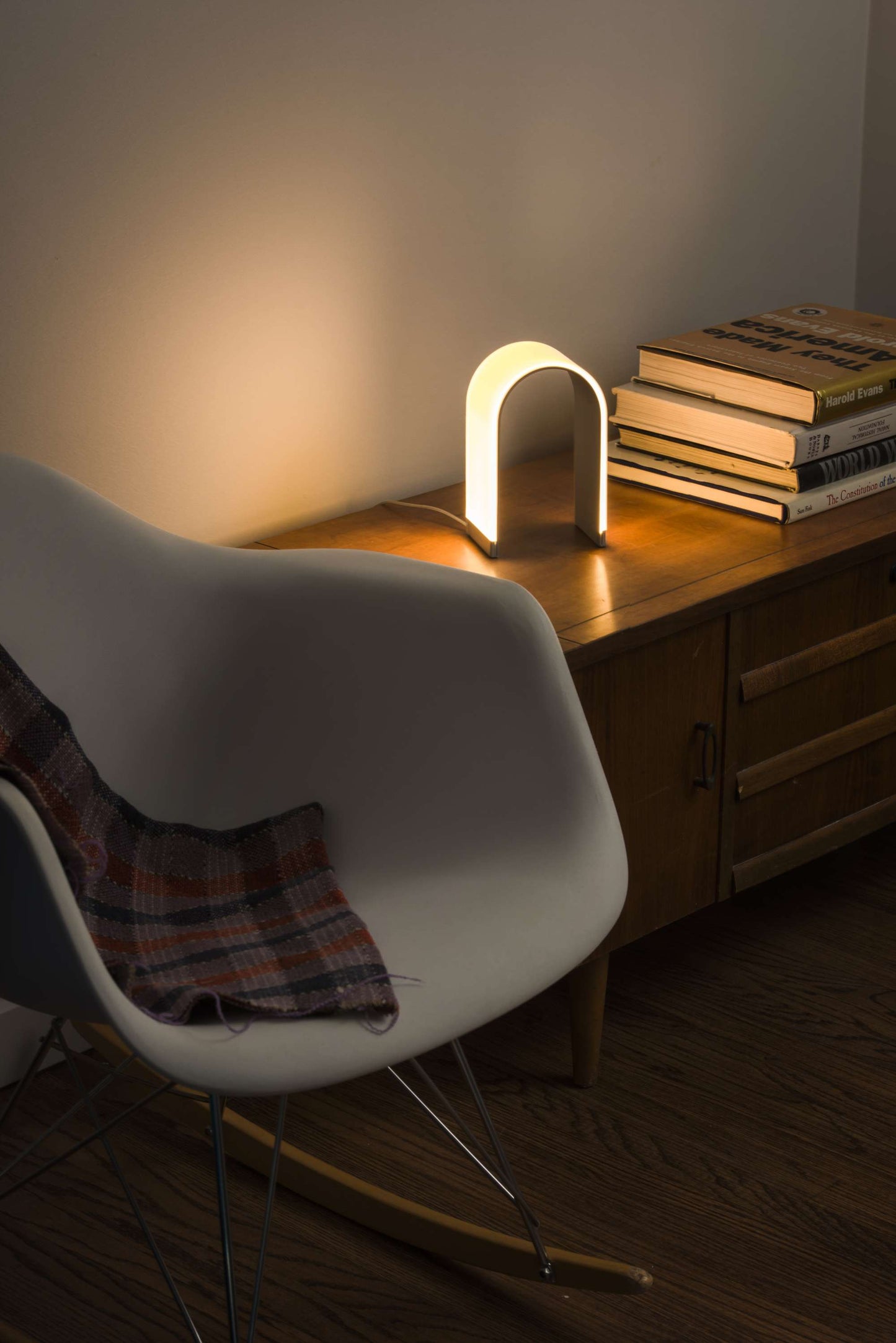 Mr. N Desk Lamp