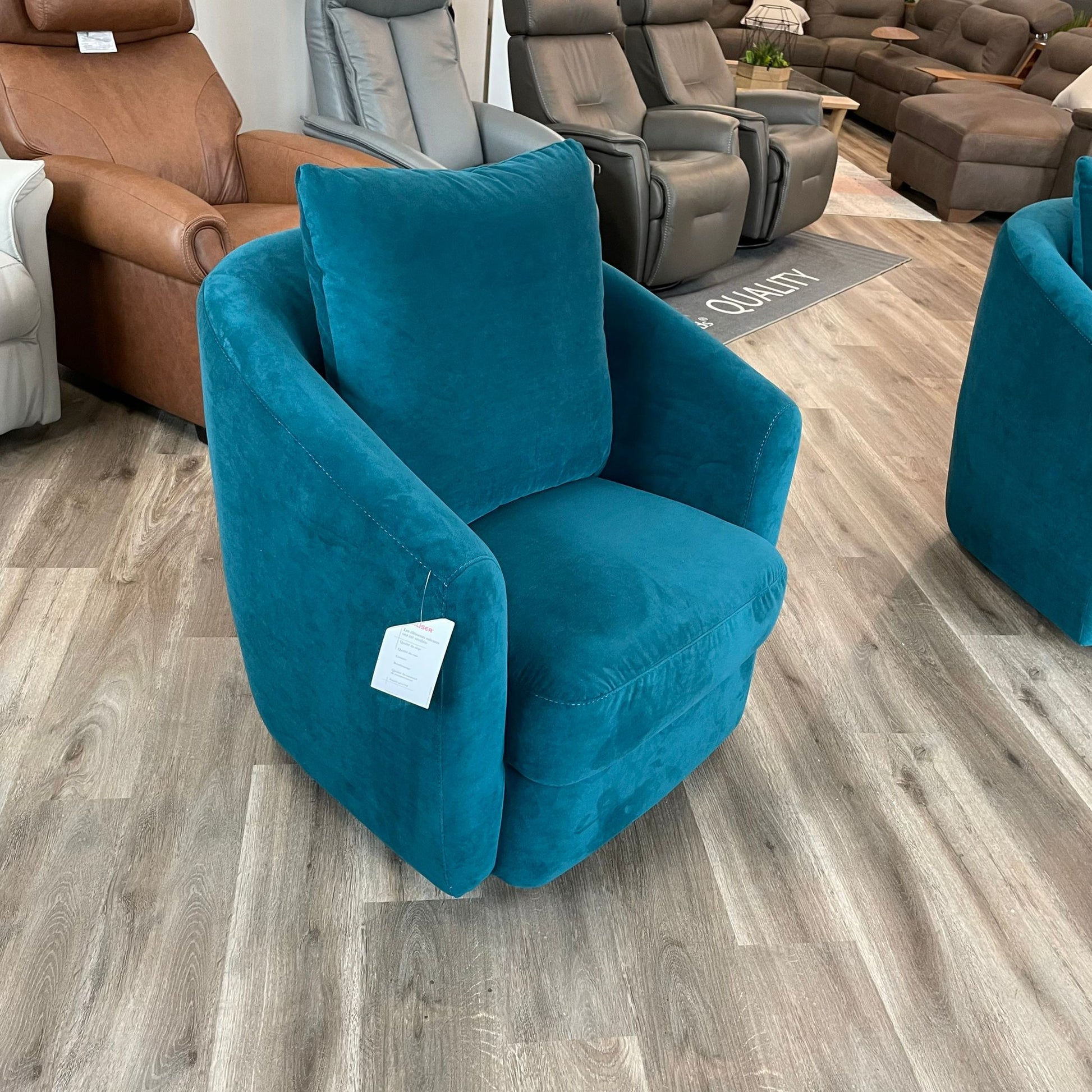 Palliser Dorset Swivel Chair – Designer Home Comfort